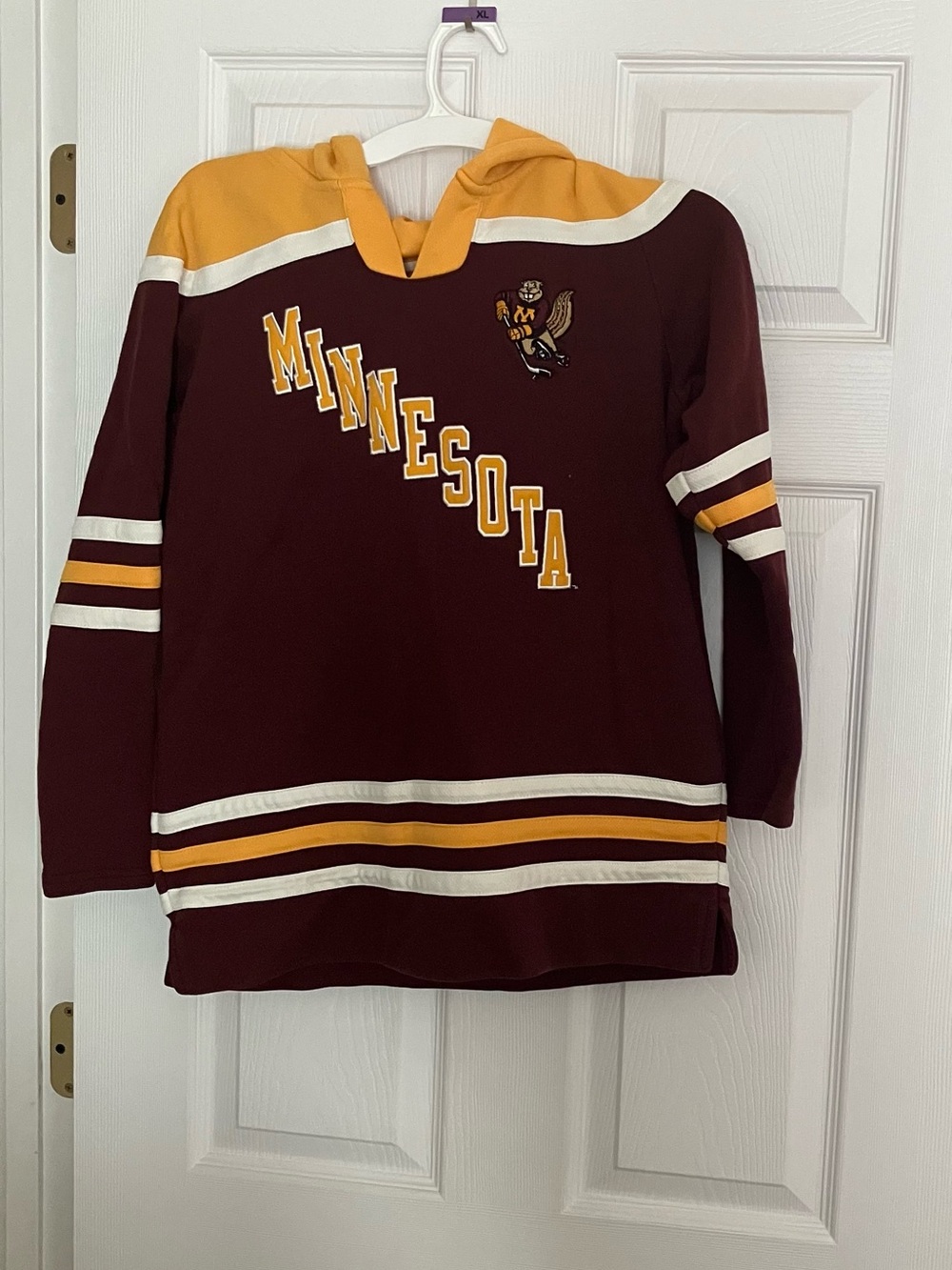 Champion University Of Minnesota Golden Gophers Hockey Hoodie woman’s XL